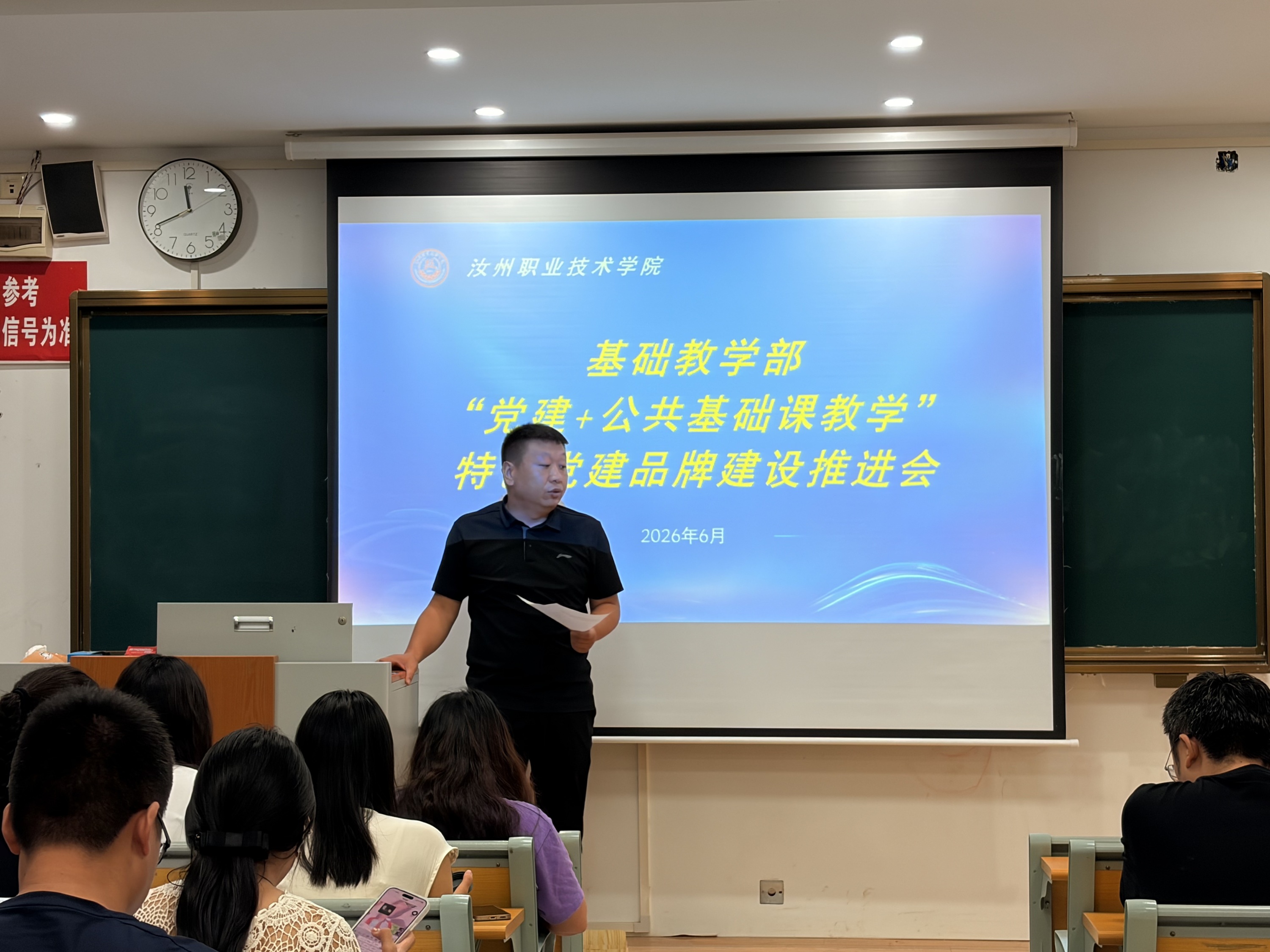 5950207cfb9eba70f8996097056dd4d0.jpg